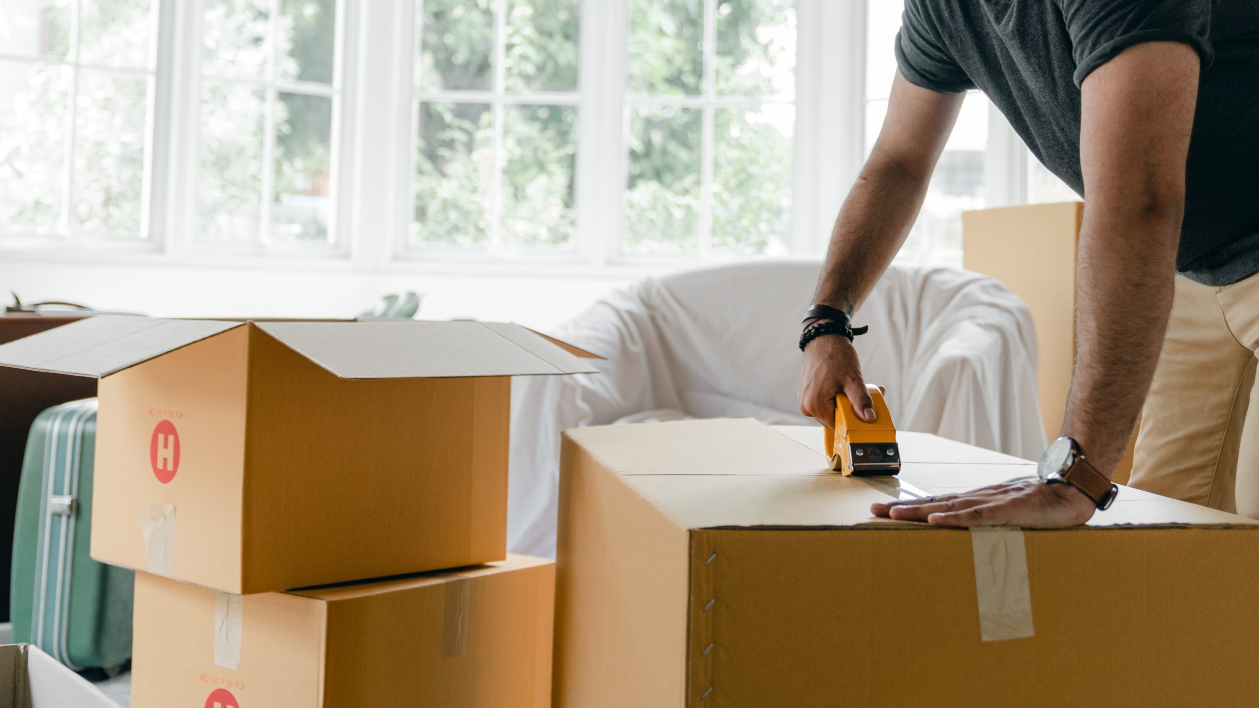 Moving house? Estate agents and removals firms remain open in Lockdown, plus latest on financial support and mortgage holidays