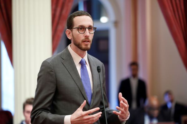 Freelance Worker Protection Act: US lawmakers propose freelancer payment protection and comp