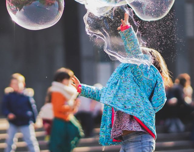Freelancer parent pods: why they need a comeback for your kids, your business and mental health