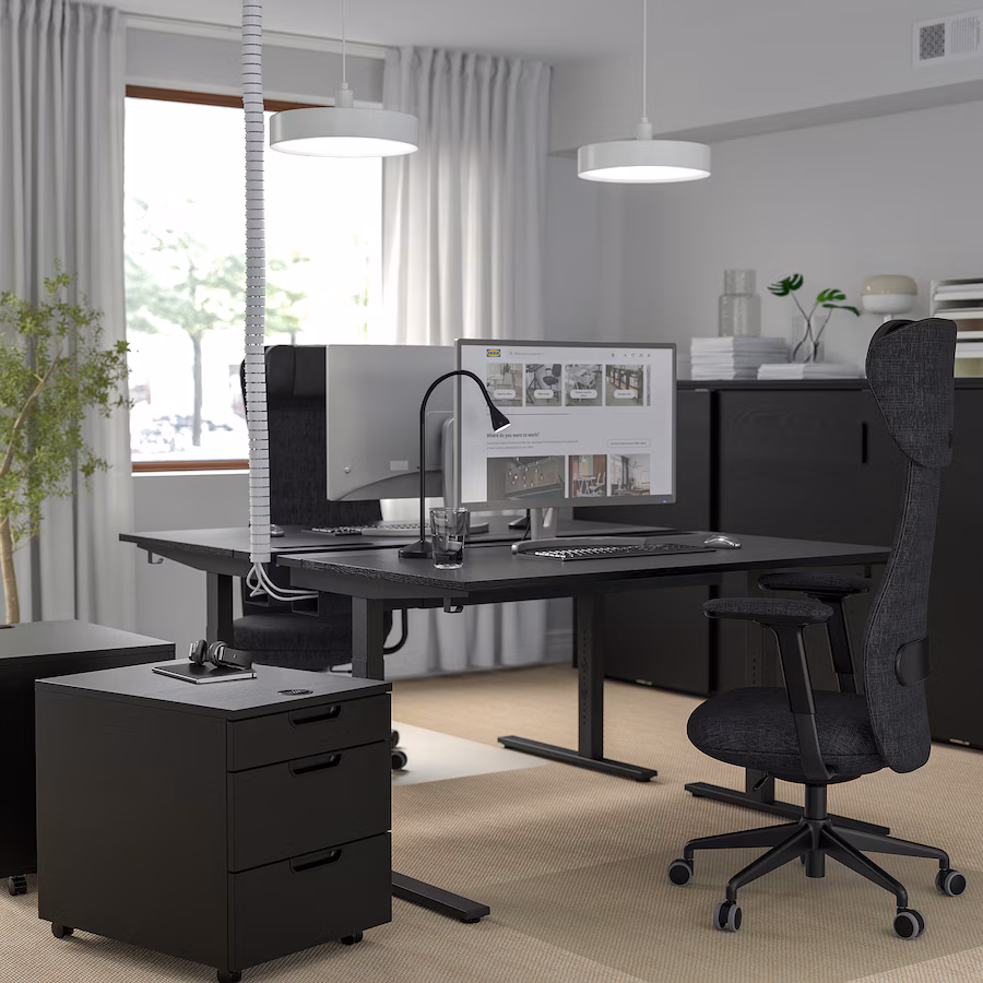 Why we think the IKEA MITTZON desk is perfect for freelancers and startups