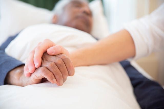 UK's self-employed: forced to become unpaid carers, then snubbed by clients finds IPSE report