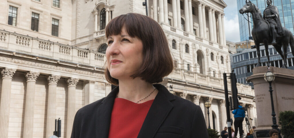 Reeves' budget blamed for freelancer job drought and additional umbrella worker costs