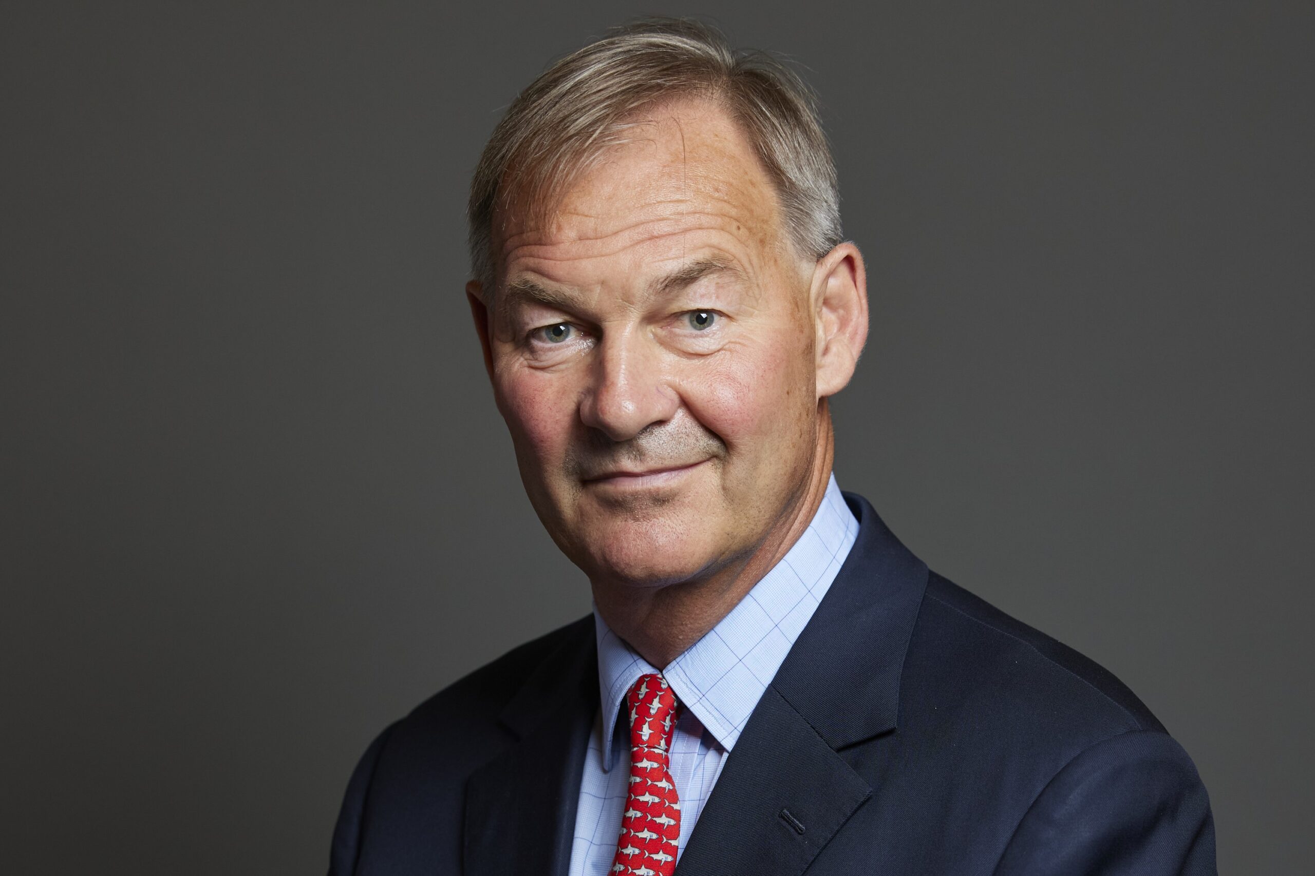 "Get a real job": MP challenges ministers' ignorance of 24/7 self-employment grind