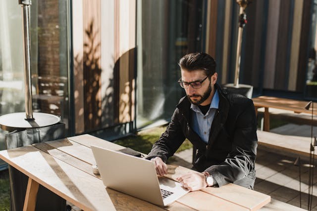 UK contractor jobs stagnant? How to secure high-paying EU roles and an EU Blue Card post-Brexit