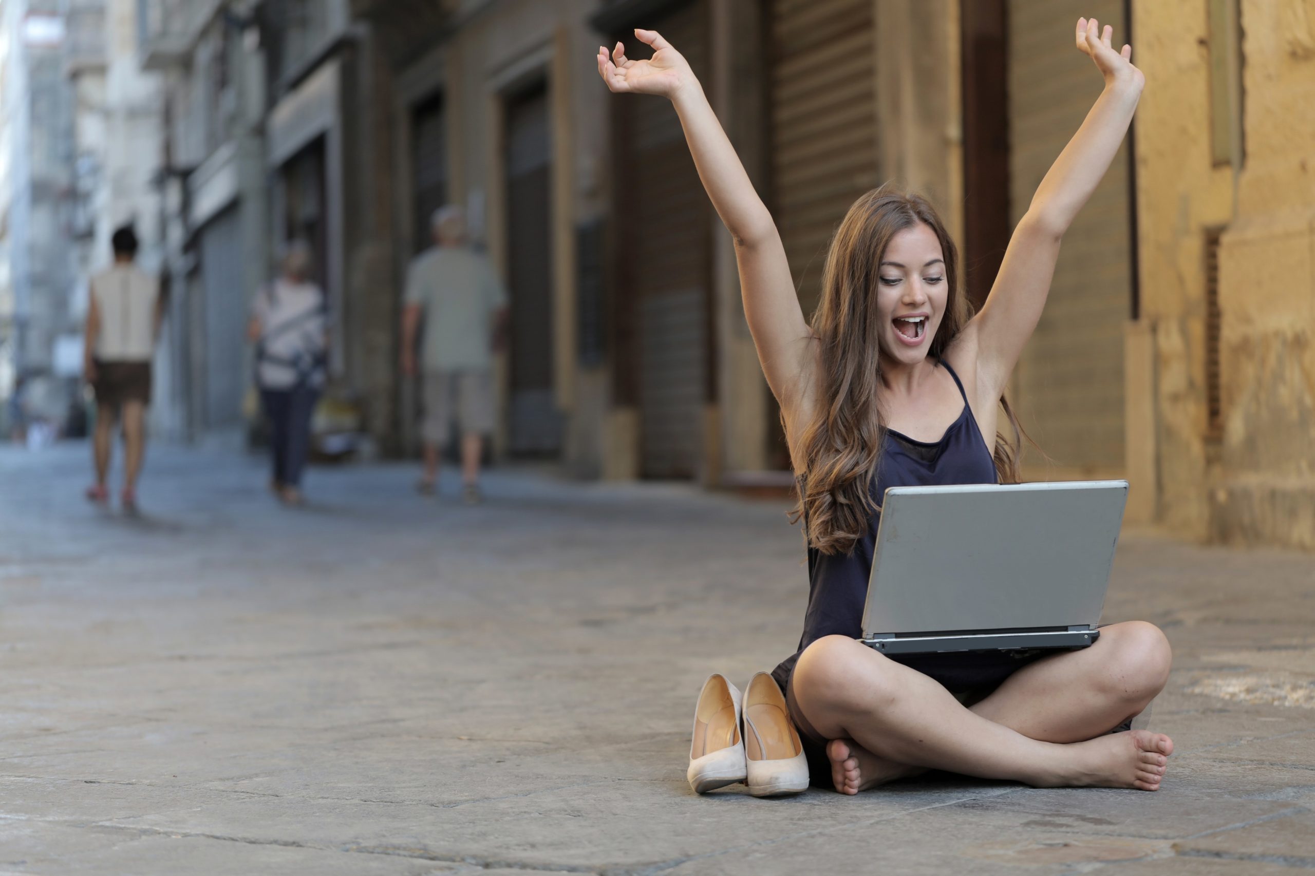 Freelancer-turned-founder  develops fintech app