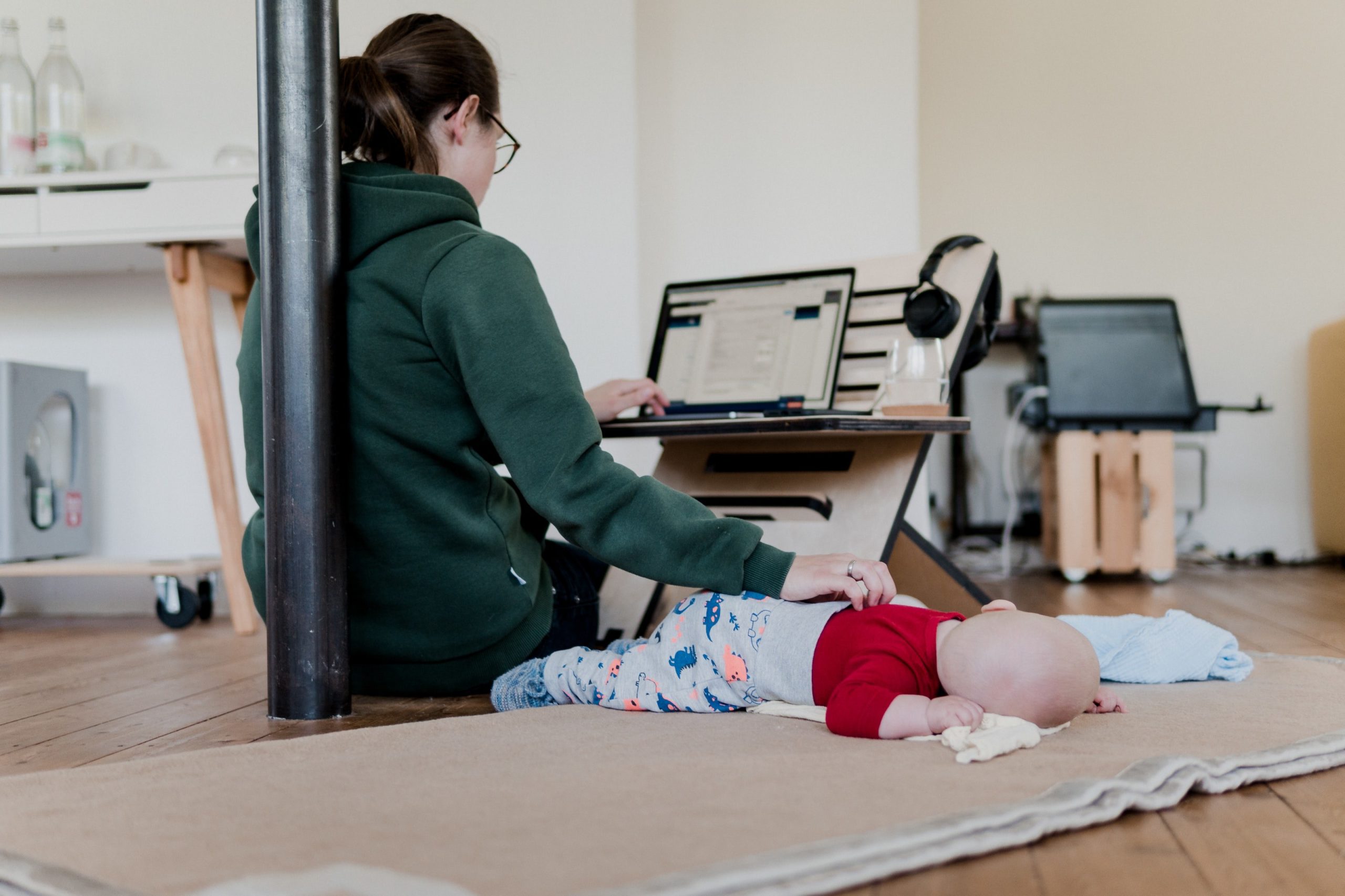 Freelance Mums: your numbers are rising, but so are your health risks, says report