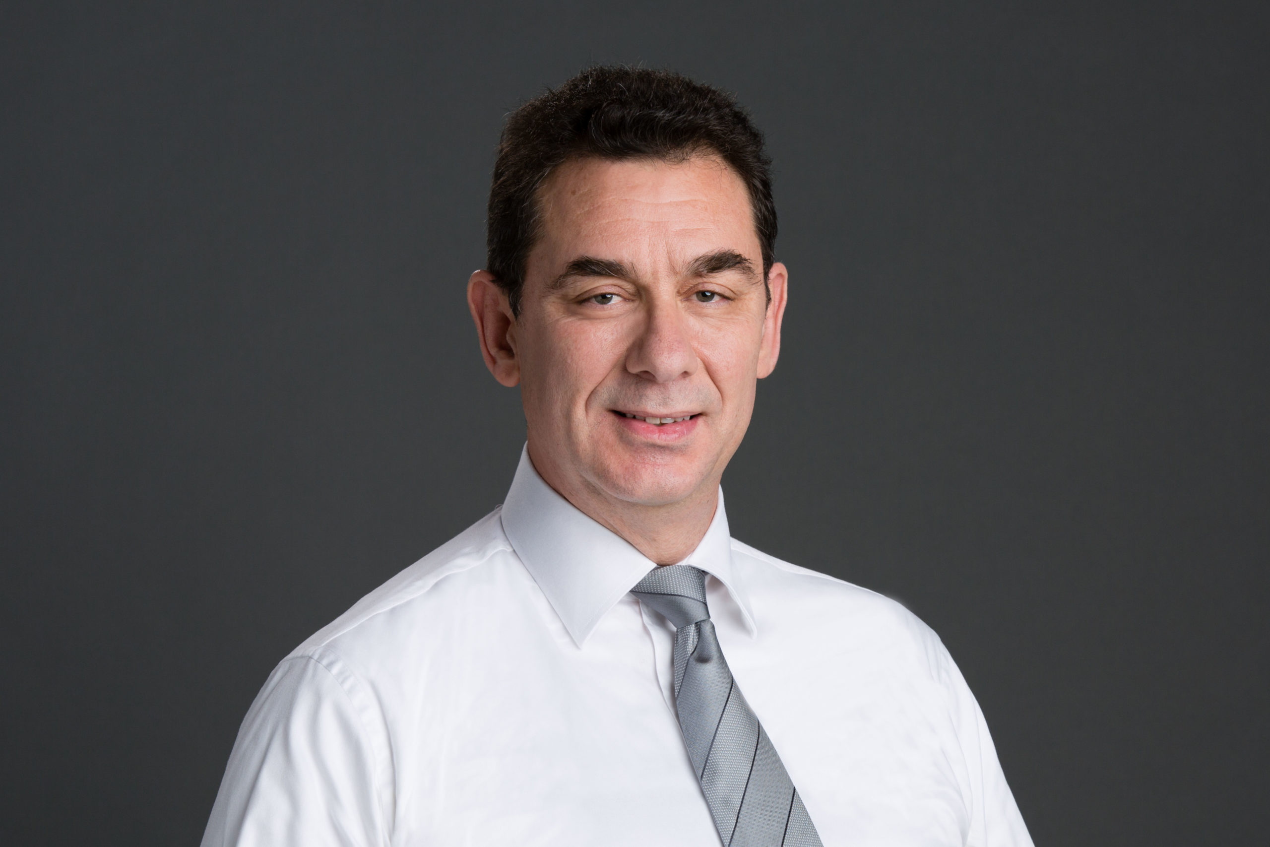 Pfizer COVID-19 antiviral pill could be on market by year-end says CEO