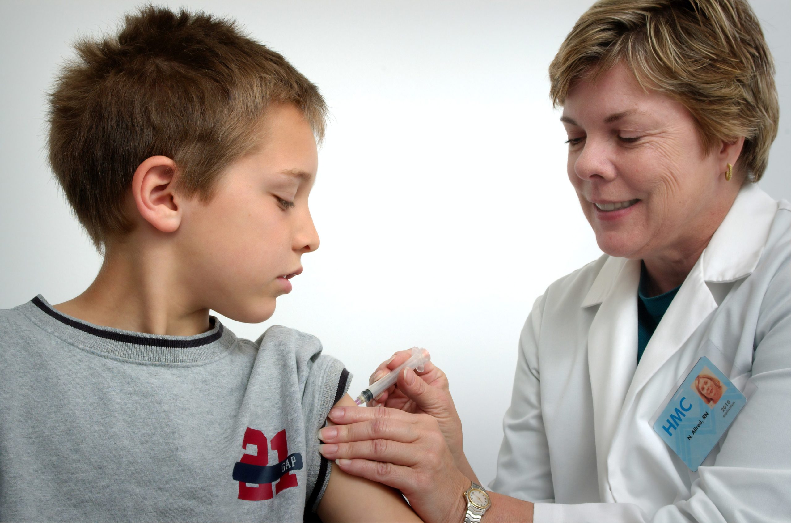 Pfizer applies to MHRA to approve jab for young teens