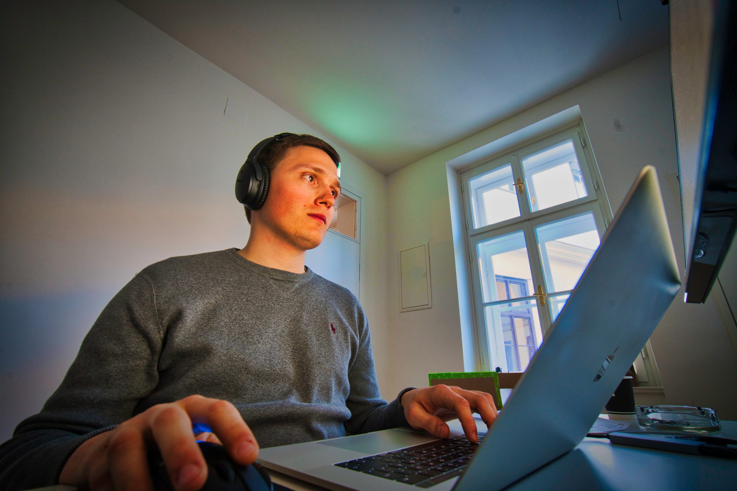 Self-employed and contractors should prepare for National Insurance tax hikes