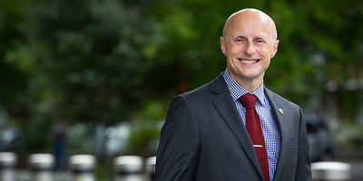 'Train Daddy' Byford won the hearts of New Yorkers, but will he win the battle of the bulging budget of London's Crossrail?