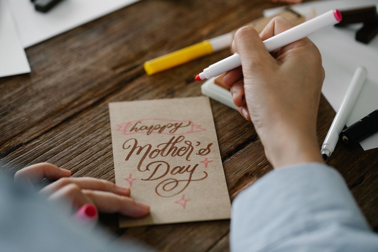 Want To Win Over Mum's Heart This Mother's Day?