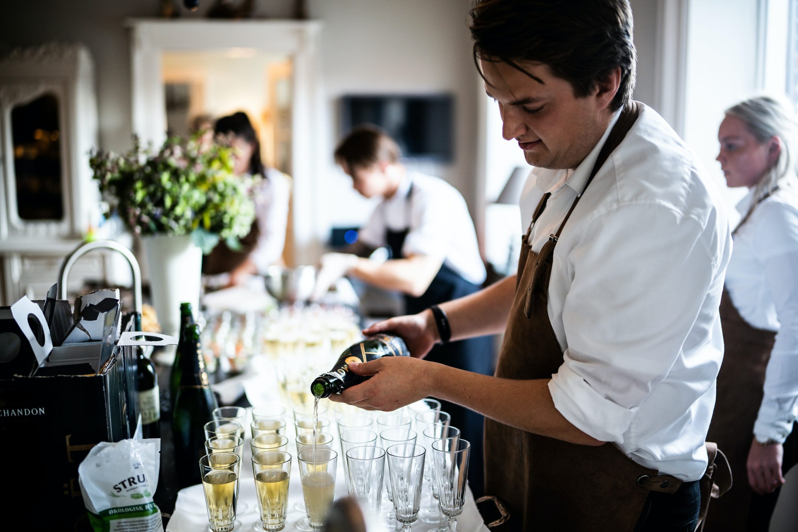 HMRC cracks down on workers' tips and gratuity