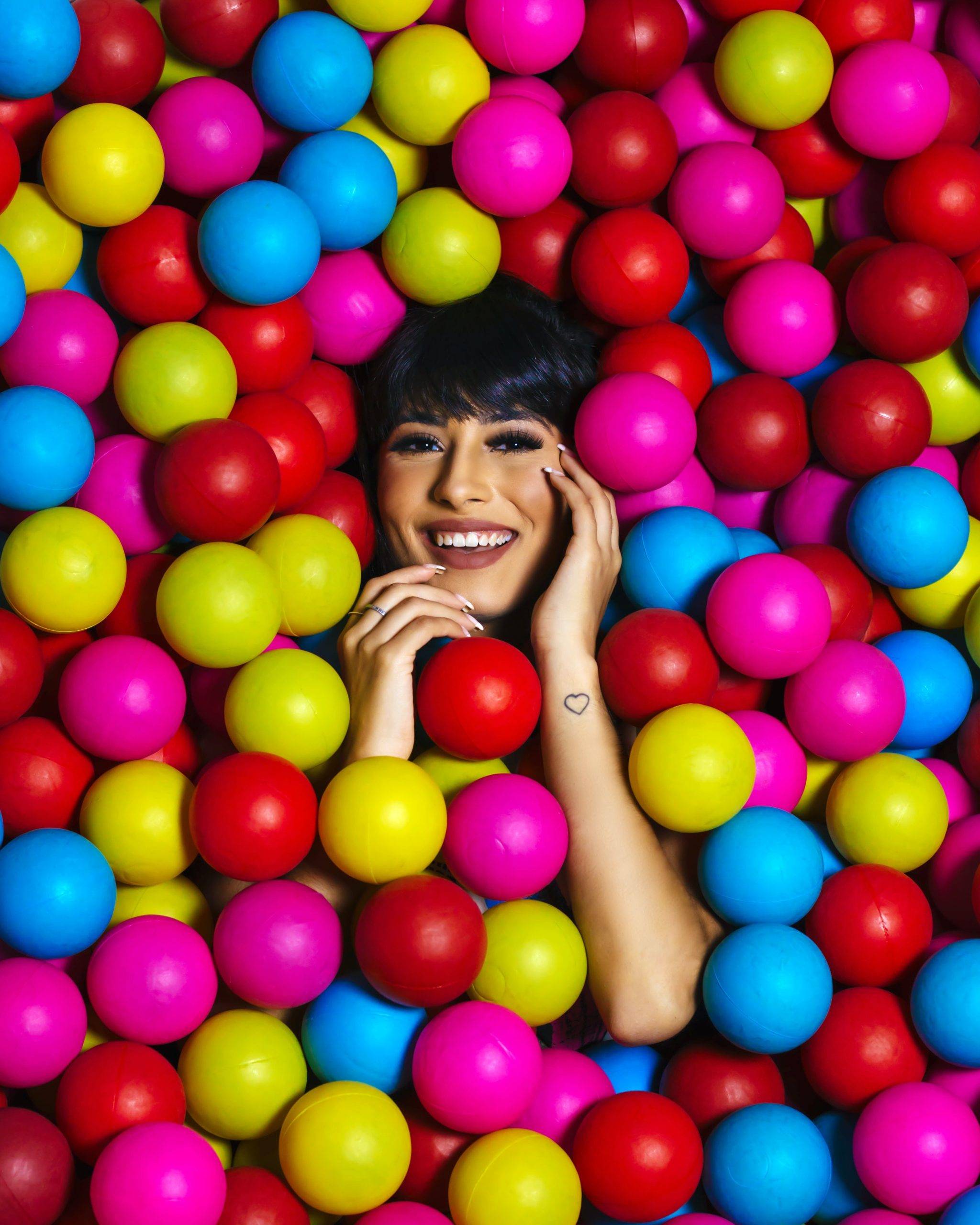 Report: colour impacts how people treat you