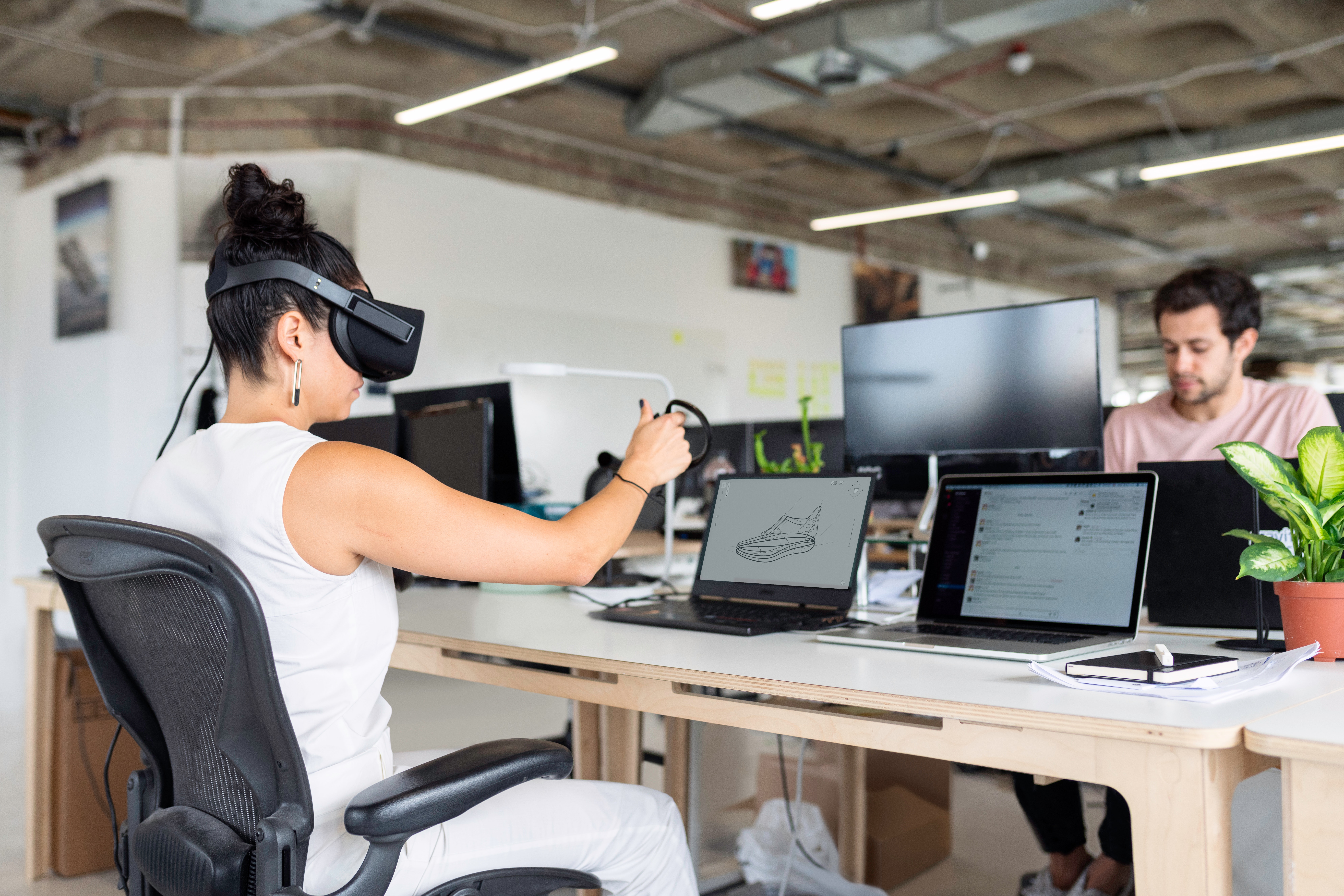 Mass layoffs at US tech startups. What does this mean for freelancers on both sides of the Atlantic?