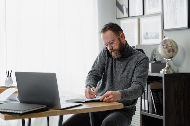 20 years pay growth wiped out – what is really going on with the UK jobs market and how will it impact freelancers?