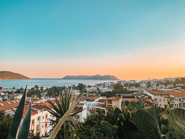 The most active freelancer markets in the world and how much they pay
