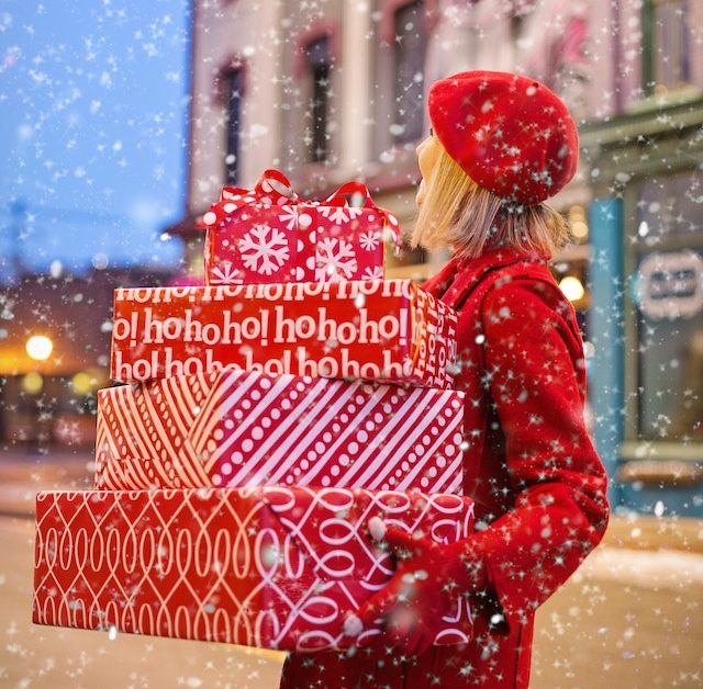 How freelancers can avoid a festive debt hangover