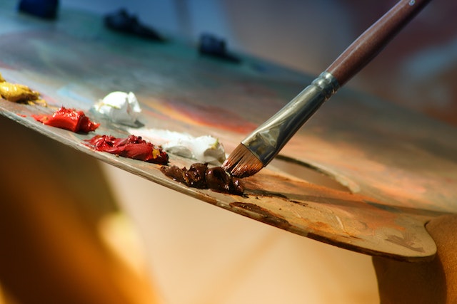 Royal artist hit with 7-year ban from trading after Bounce Back Loan abuse